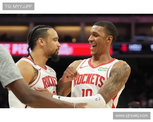 开拓者客场挑战火箭强势来袭两队年轻核心正面交锋谁能笑到最后