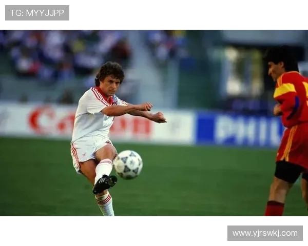 米罗斯拉夫·克洛泽：从足球少年到世界射手王的辉煌历程与传奇人生