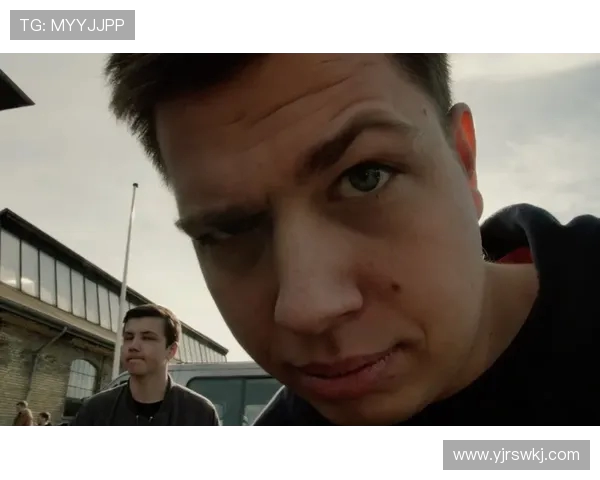 李强独家分享CSGO游戏技巧与心得体会助你提升竞技水平