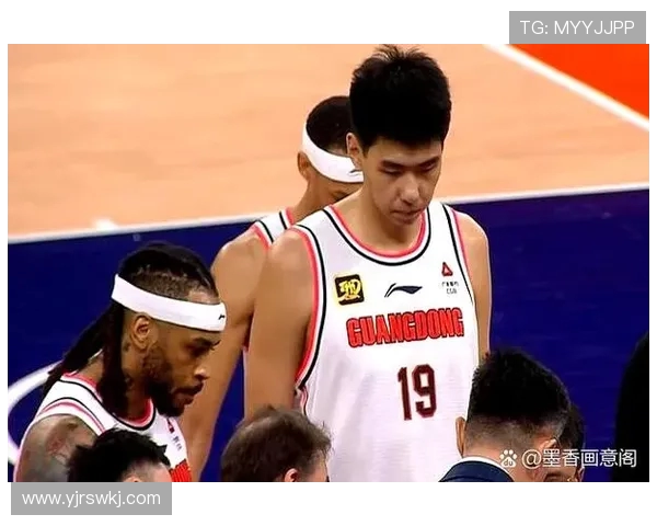 深圳篮球队速度表现分析：揭示比赛中快速反击与防守转化的关键因素